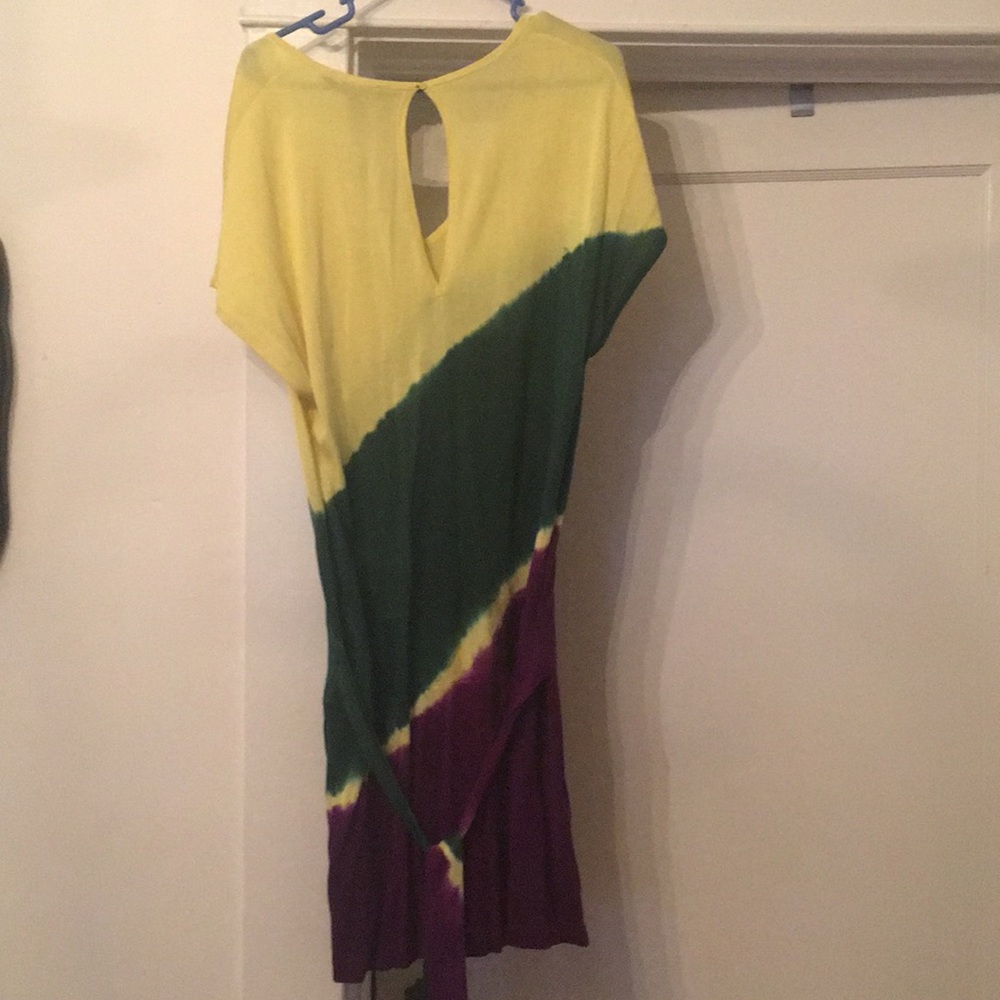 🎉BCBG Maxazria Fun 3 toned dress